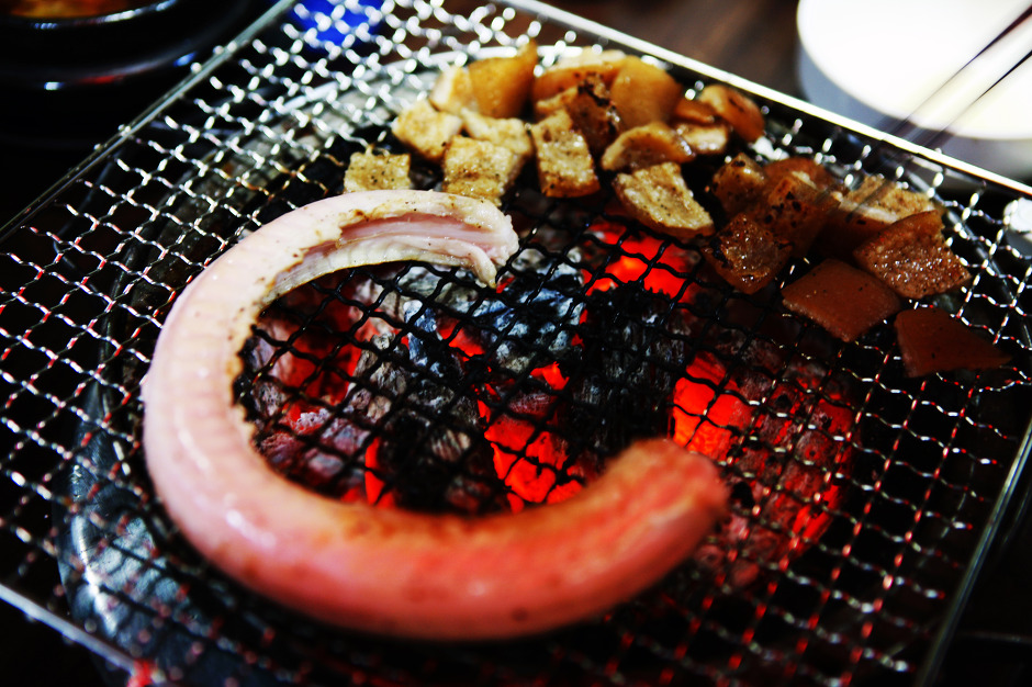 [인천맛집 / 구월동맛집] 허벌난숯불꼼장어 - 혐오식품매니아가 되다