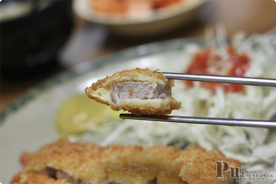 강남맛집-이렇게 두꺼운 돈가스는 처음이야.맛까지 좋은-한성돈가스