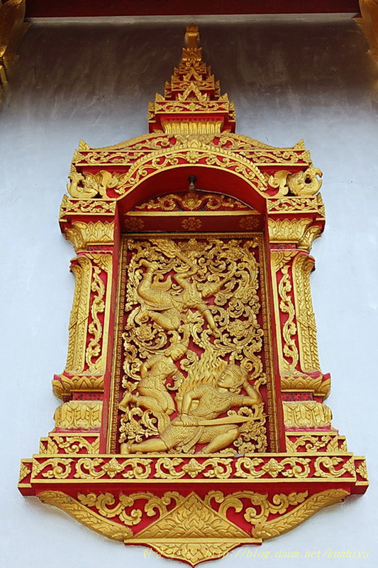 왓 농사원(Vat Nong Sikhounmuang)-2-한강의 꽃