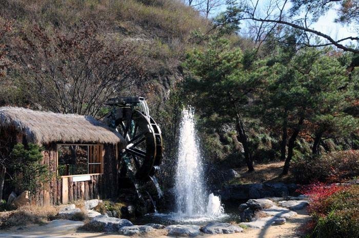 물레방아 연사이미지/ 안지영-물레방아도는데.swf