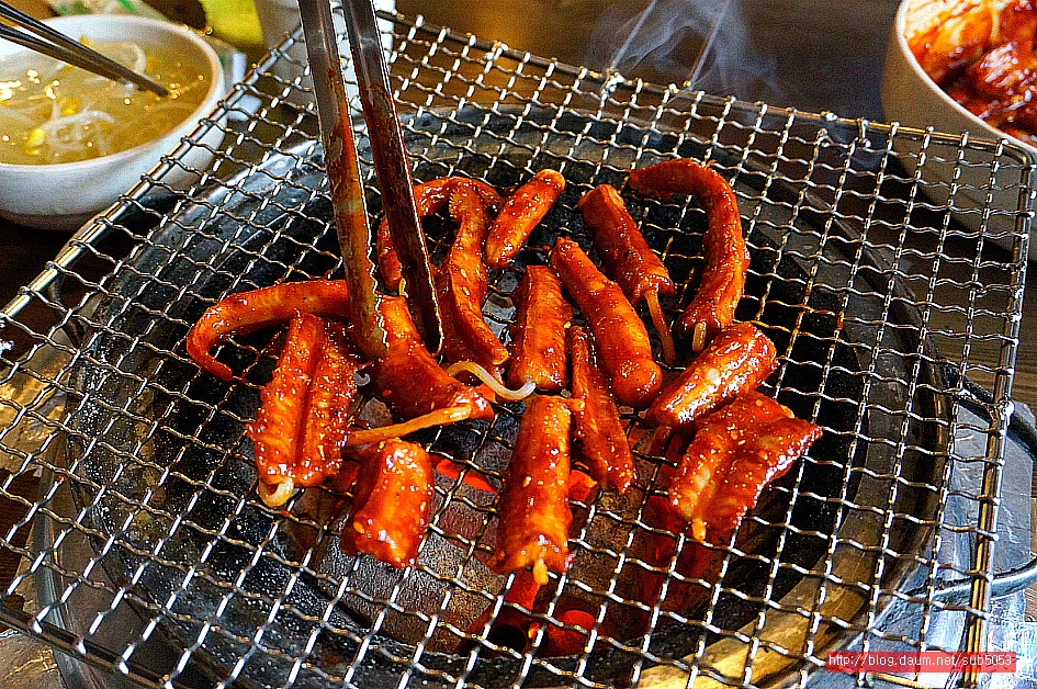 (구의동 먹자골목 맛집)숯불 꼼장어 맛집 - 건대(광진) 지역 추천맛집 땡초 꼼장어 후기