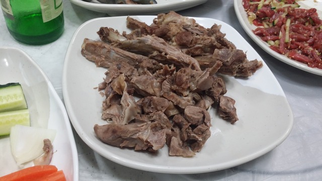 염소한마리 이미지