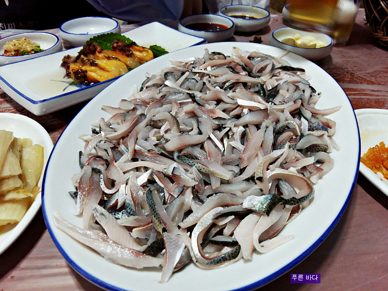 [동래 복천동] 돌섬 자연산 횟집