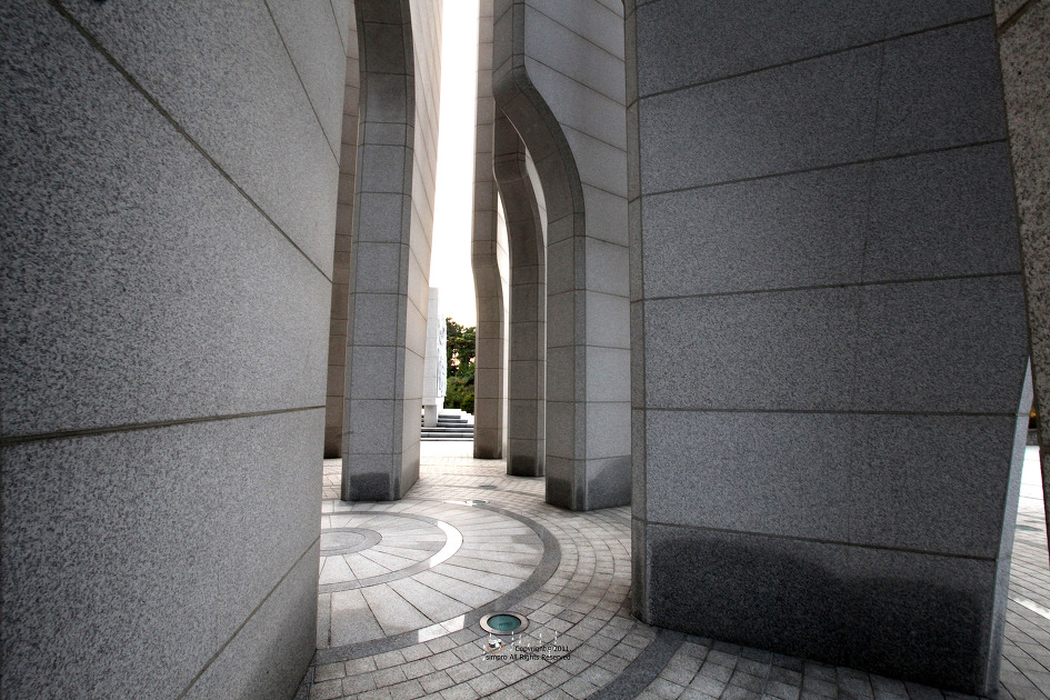 11월 3일 학생독립운동기념일을 맞아 참배한 광주서구 학생독립운동기념탑