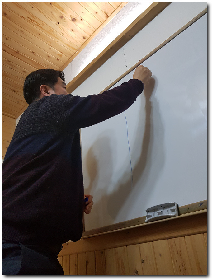 독서토론모임 / 존재의 세가지 거짓말